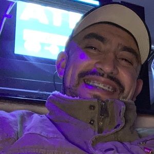 Meet your Posher, Roman